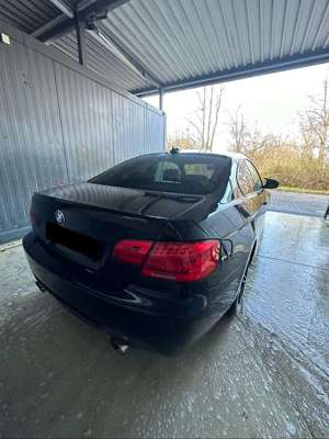 BMW 325 325i Coupe Aut. M Paket Bild 4
