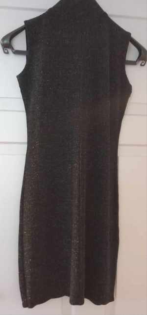 Schöne Kleid schwarz kurz Glitzer  ..!!!! Bild 2