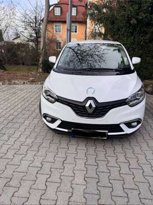 Renault Scenic ENERGY dCi 110 EXPERIENCE Bild 1
