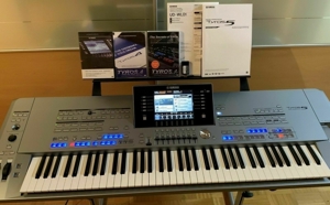 Yamaha Tyros 5-76 Keyboard mit Zubehör Bild 3