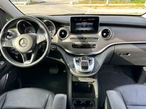 Mercedes-Benz V 220 (BlueTEC) d kompakt 7G-TRONIC Avantgarde Bild 5