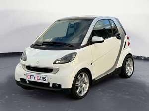 smart forTwo fortwo coupe BRABUS Carbon Paket Navi Bild 1