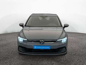 Volkswagen Golf VIII Life 1,5 eTSI DSG *NAV*LED*ACC*DIGITAL Bild 2