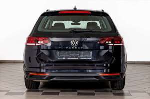 Volkswagen Passat Variant Business AHK elektrisch Bild 3