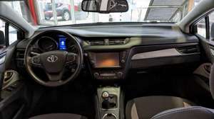 Toyota Avensis Touring Sports 1.6 D-4D Business Edition Bild 7