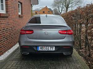 Mercedes-Benz GLE 350 GLE 350 d Coupe 4Matic 9G-TRONIC AMG Line Bild 3