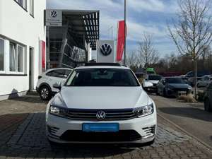 Volkswagen Passat Variant 1.4 TSI DSG GTE - Navi*Pano*ACC!!! Bild 2