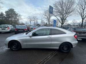 Mercedes-Benz C 180 C180 SPORTCOUPE AUTOMATIK + SHZ Bild 5