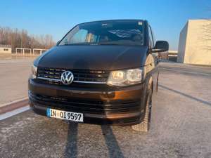 Volkswagen T6 Multivan VIP Bild 5
