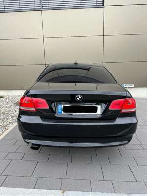 BMW 320 320i Coupe Bild 4