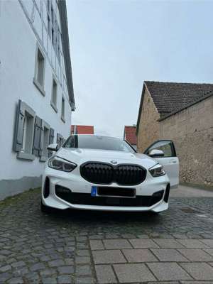BMW 118 118i M Sport Bild 3