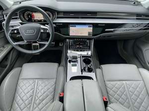 Audi S8 Quat.+Tip8+Keramik+B+O Adv.+UPE 181T+Pano Bild 5