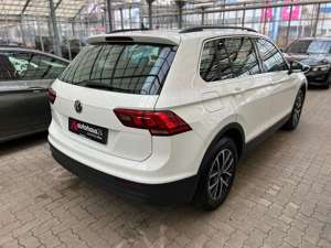 Volkswagen Tiguan 2.0TDI Comfortline DSG Navi|ParkP|Sitzhzg Bild 5