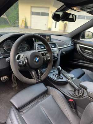 BMW 330 330i xDrive Aut. M Sport Bild 5