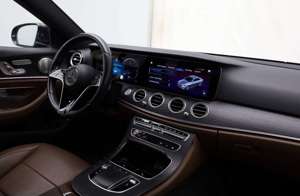 Mercedes-Benz E 300 de AHK Pano HUD 360° Memory Bume. MBUX Bild 2