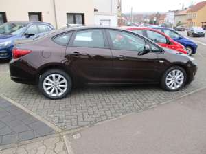 Opel Astra 1.4 Turbo Selection Bild 4