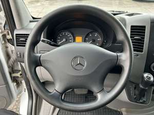 Mercedes-Benz Sprinter 316 CDI Navi AHK ST-Heiz SHZ Tempomat Bild 5