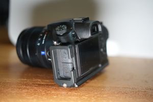  Sony DSC-RX10 IV schwarz Bridge-Kamera  Kompaktkamera  RX10M4   Bild 8