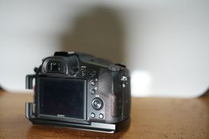  Sony DSC-RX10 IV schwarz Bridge-Kamera  Kompaktkamera  RX10M4   Bild 9