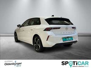 Opel Astra Edition Plug-in-Hybrid Bild 2