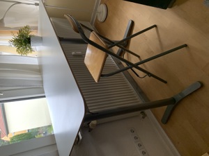 Ikea Bartisch mit 4 (!) Klappbarhockern Bild 2