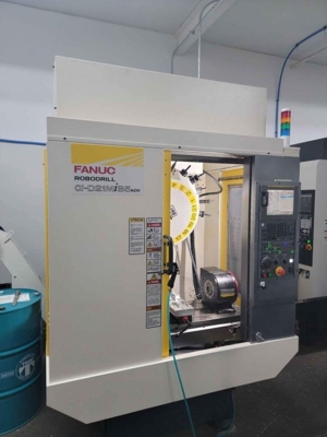 Fanuc Robodrill D21MiB5-ADV CNC Mill, 2018 Bild 1