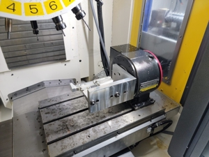 Fanuc Robodrill D21MiB5-ADV CNC Mill, 2018 Bild 8