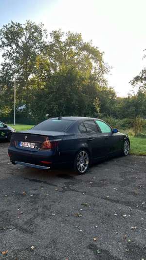 BMW 530 530i Bild 2