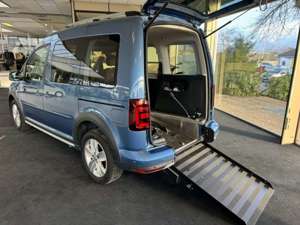Volkswagen Caddy Alltrack Rollstuhlumbau/Rampe/Seilwinde/ Klima Bild 4