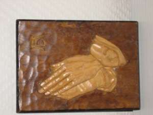 Holzbild "Betende Hände" Bild 3