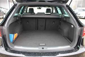 SEAT Leon ST 2.0 TDI DSG FR Black Matt LED LEDER NAVI Bild 4