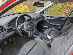 BMW 320 320i Limousine Bild 5