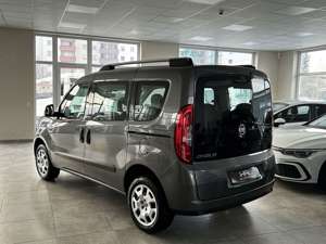 Fiat Doblo Easy1.4 Family paketit 7-Sitzer Klima Bild 4