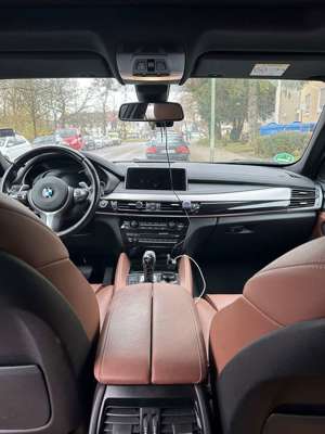 BMW X6 M M50d Bild 3