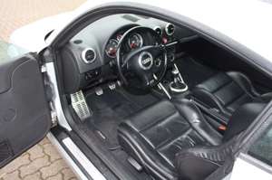 Audi TT Coupe/Roadster 1.8 T Coupe Bild 5