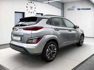 Hyundai KONA Trend Elektro 2WD Akkuzertifikat Navi Kamera Bild 4