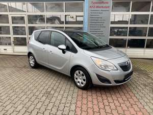 Opel Meriva 1.4 wenig KM ! , Scheckheftgepflegt, HU/AU neu