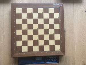  Mephisto Exclusive Schachcomputer mit MM IV Modul und Holzsensorbrett  Bild 4