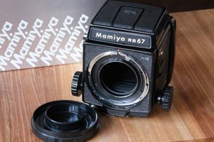  Mamiya RB67 Pro S Body + Finder + Screen in original packaging Bild 1
