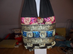 Orientalische Tasche  mit Paliletten   Bild 2