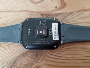 TCL Movetime MT43AX Smartwatch Bild 2