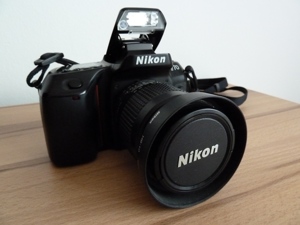 NIKON F 70 neuwertig analog