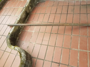 1 Stange  Rundeisen  155 cm lang  und 45 cm Durchmesser 