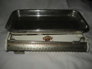 alte Küchenwaage Haushaltswaage Metallwaage, Waage 12 kg Feintarierung STUBE selten Rarität Antik Bild 8