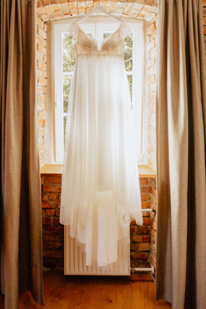 Brautkleid  Wedding Dress  Umstandsbrautmode  Bild 1