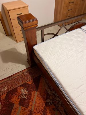 Wunderschönes Doppelbett inklusive fast neuwertiger Matratzen   130   VB in Voerde Bild 3