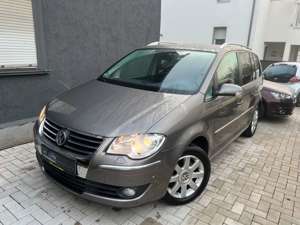 Volkswagen Touran 2.0 TDI Highline *NAVI* 7 Sitzer *