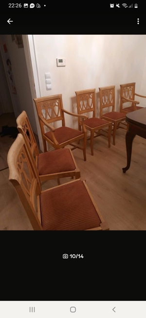 Großer Wohnzimmertisch mit Stühlen  Bild 6