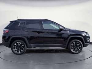Others Others Compass 2.0 Multijet Active Drive Low Trailhawk Bild 5