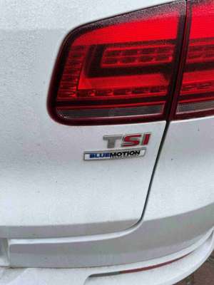 Volkswagen Tiguan Tiguan 1.4 TSI DSG BlueMotion Technology Exclusive Bild 4